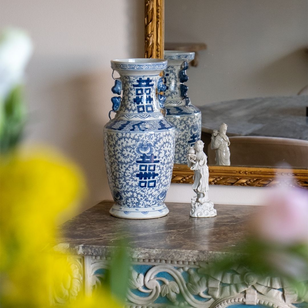 Chinesische Balustervasen 'Longevity' – Paar
