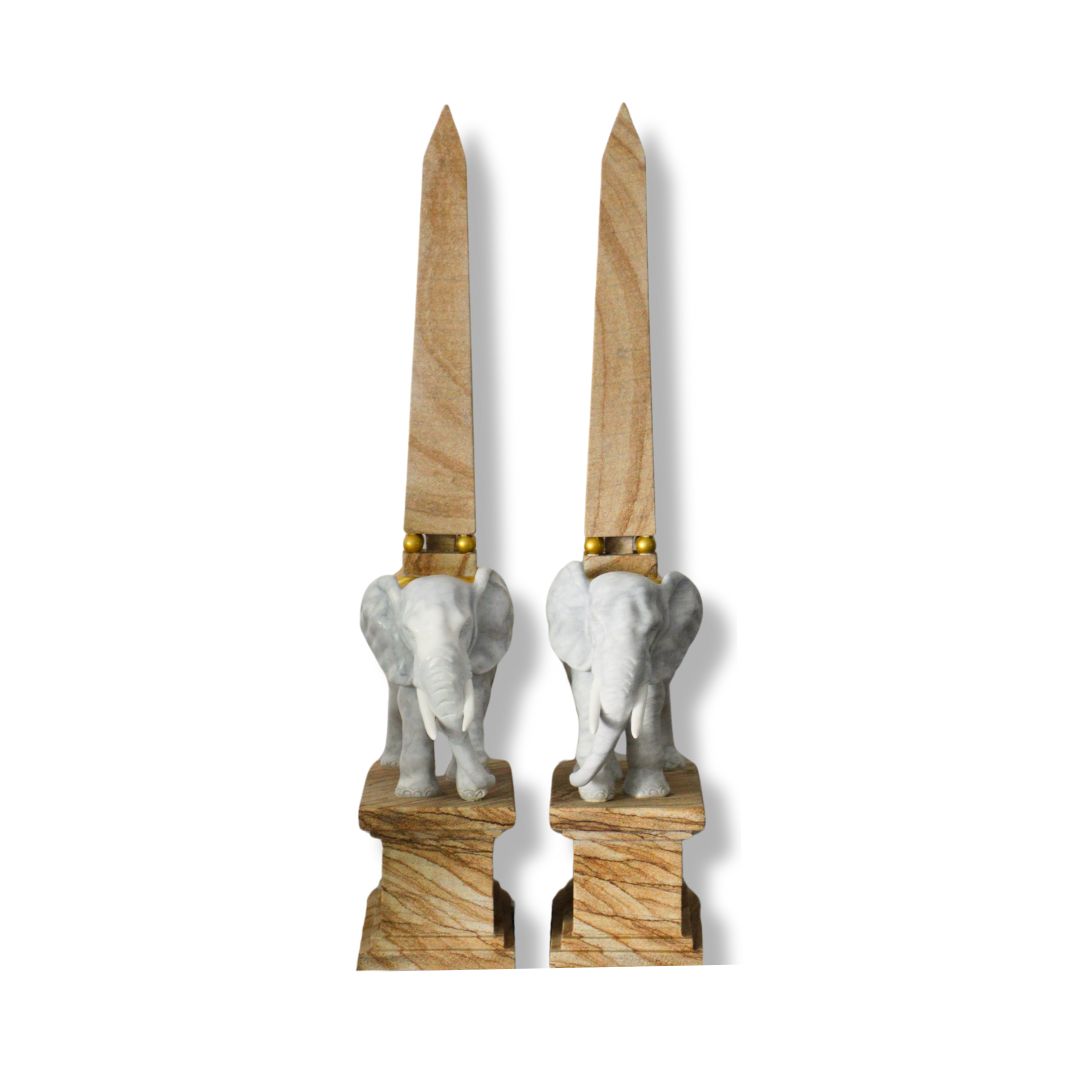 Olifant met Obelisk - Paar