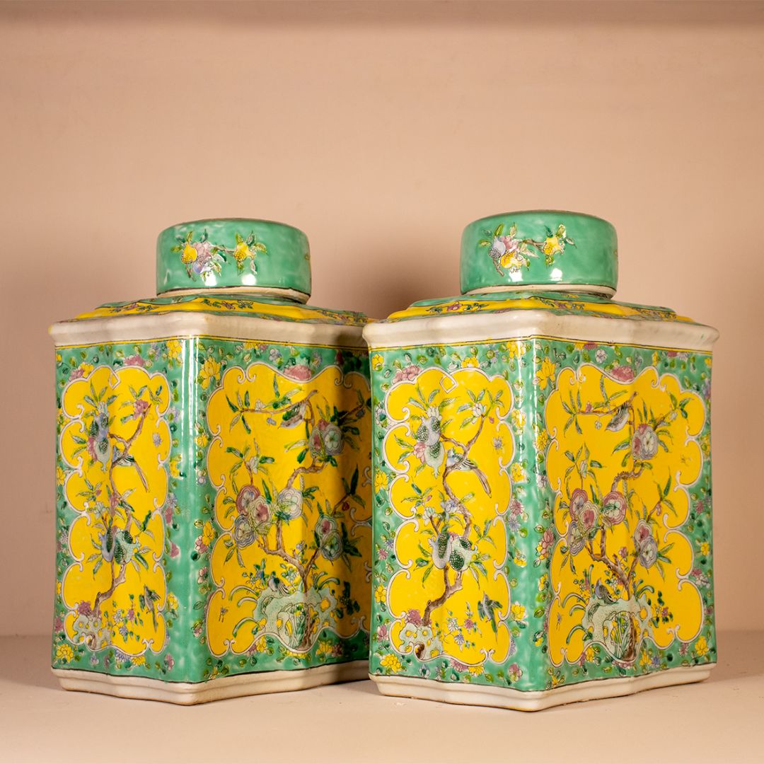 Pastel Theebussen met Bloemmotief - Chinees Porselein