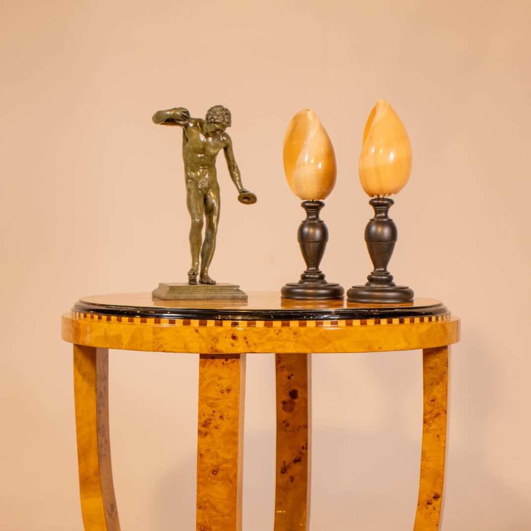 Art Deco side table with burl walnut wood veneer and bronze sculptures, elegant vintage side table accent piece