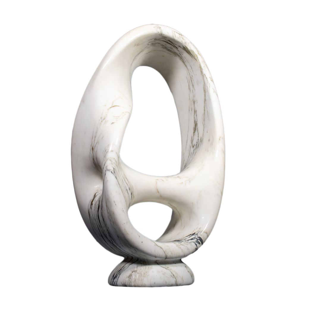 Machine à Remonter le Temps – Sculpture en Marbre Blanc, David Liang
