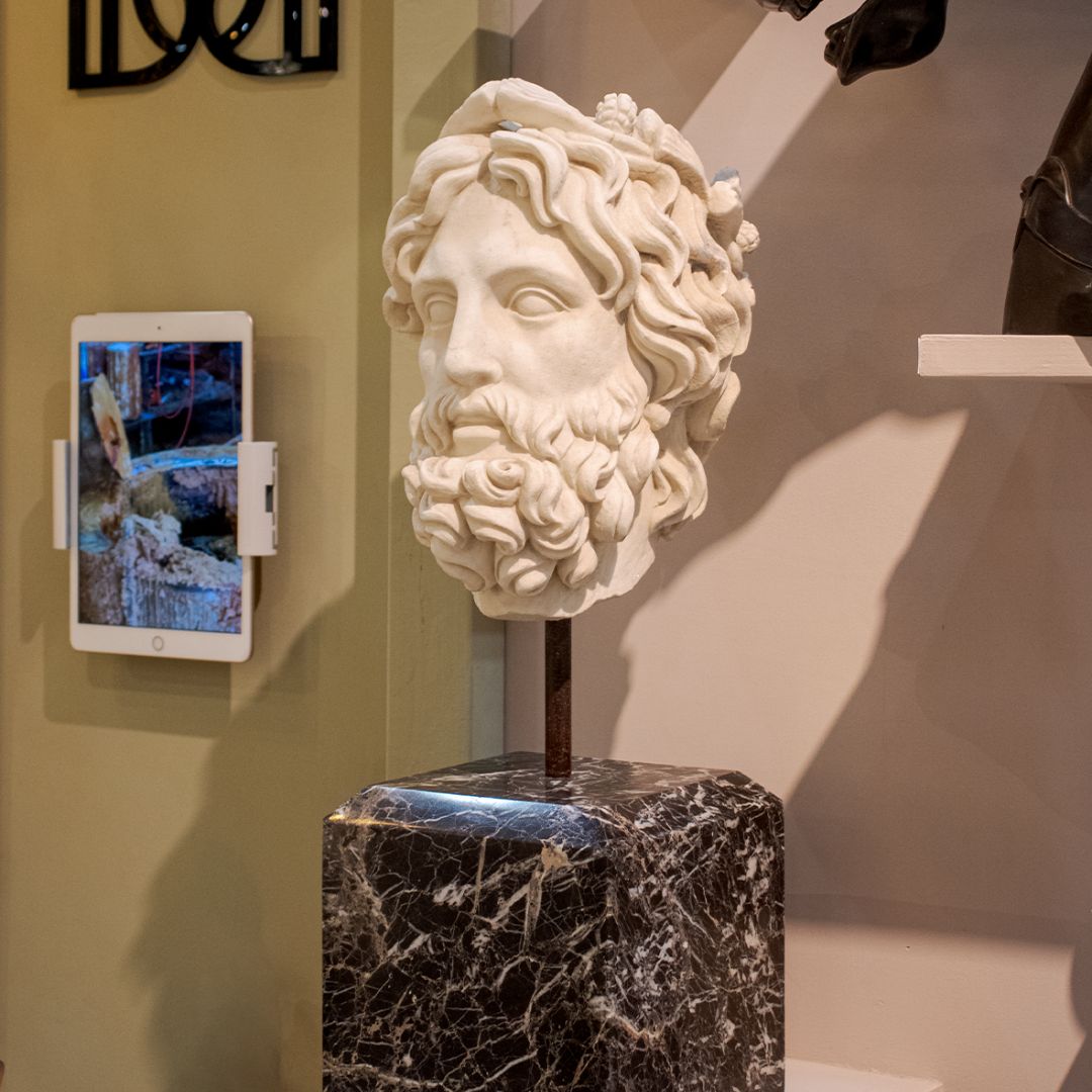 Marmeren Hoofd van Zeus